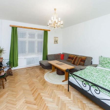 Fairytale Apartment Under The Castle - 5 Min City! Чески-Крумлов Экстерьер фото