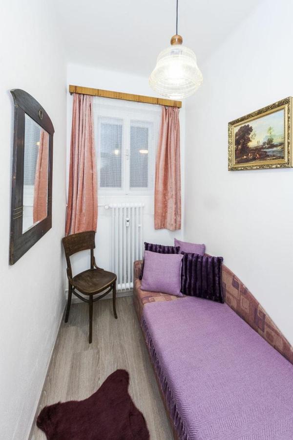 Fairytale Apartment Under The Castle - 5 Min City! Чески-Крумлов Экстерьер фото